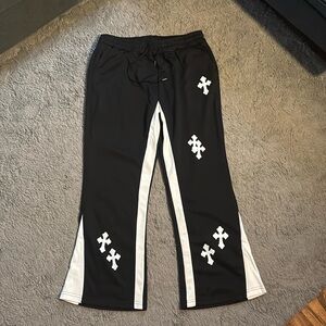 flare cross sweatpants